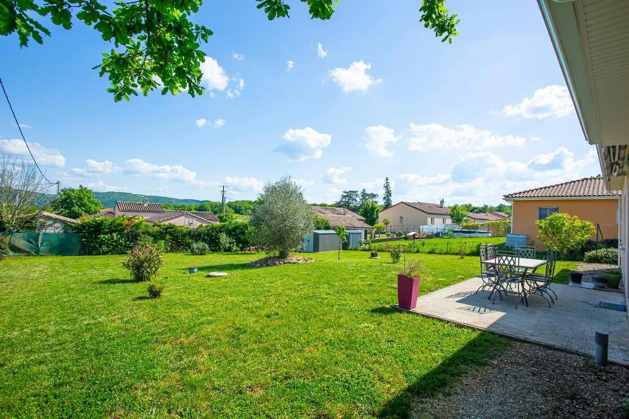 Maison Chaleureuse Avec Jardin 1500M2 Villa Villefranche-de-Rouergue 0*,  Frankrig